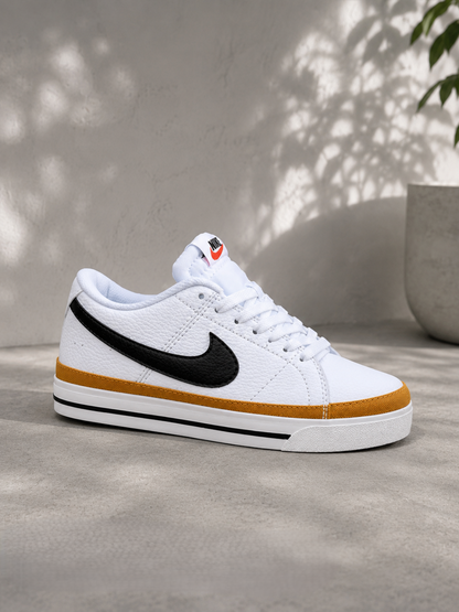 NIKE LEGACY COURT