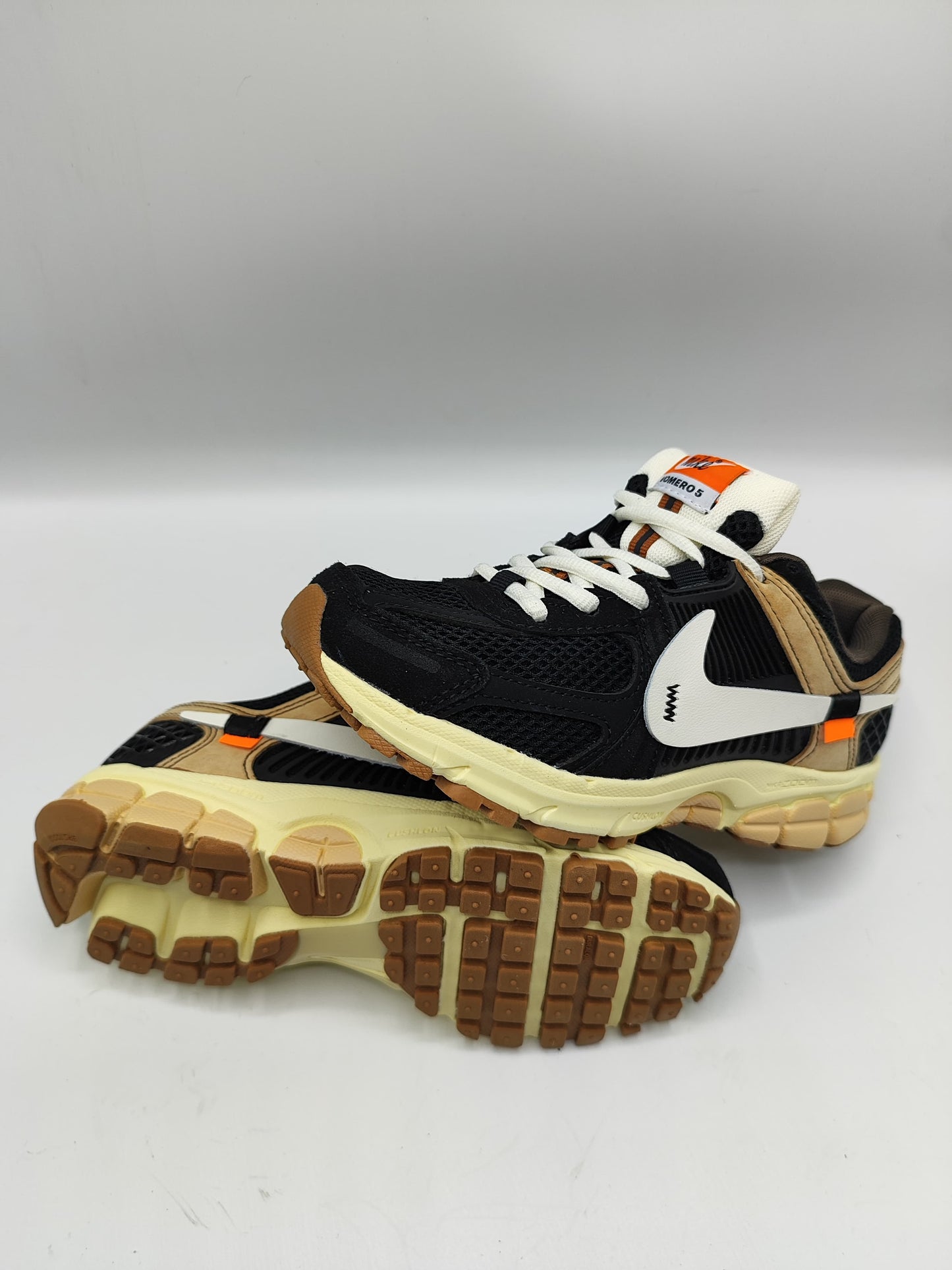 NIKE ZOOM VOMERO