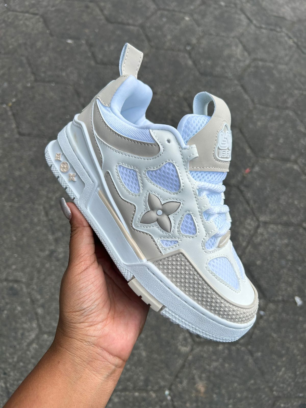 LV SKATE