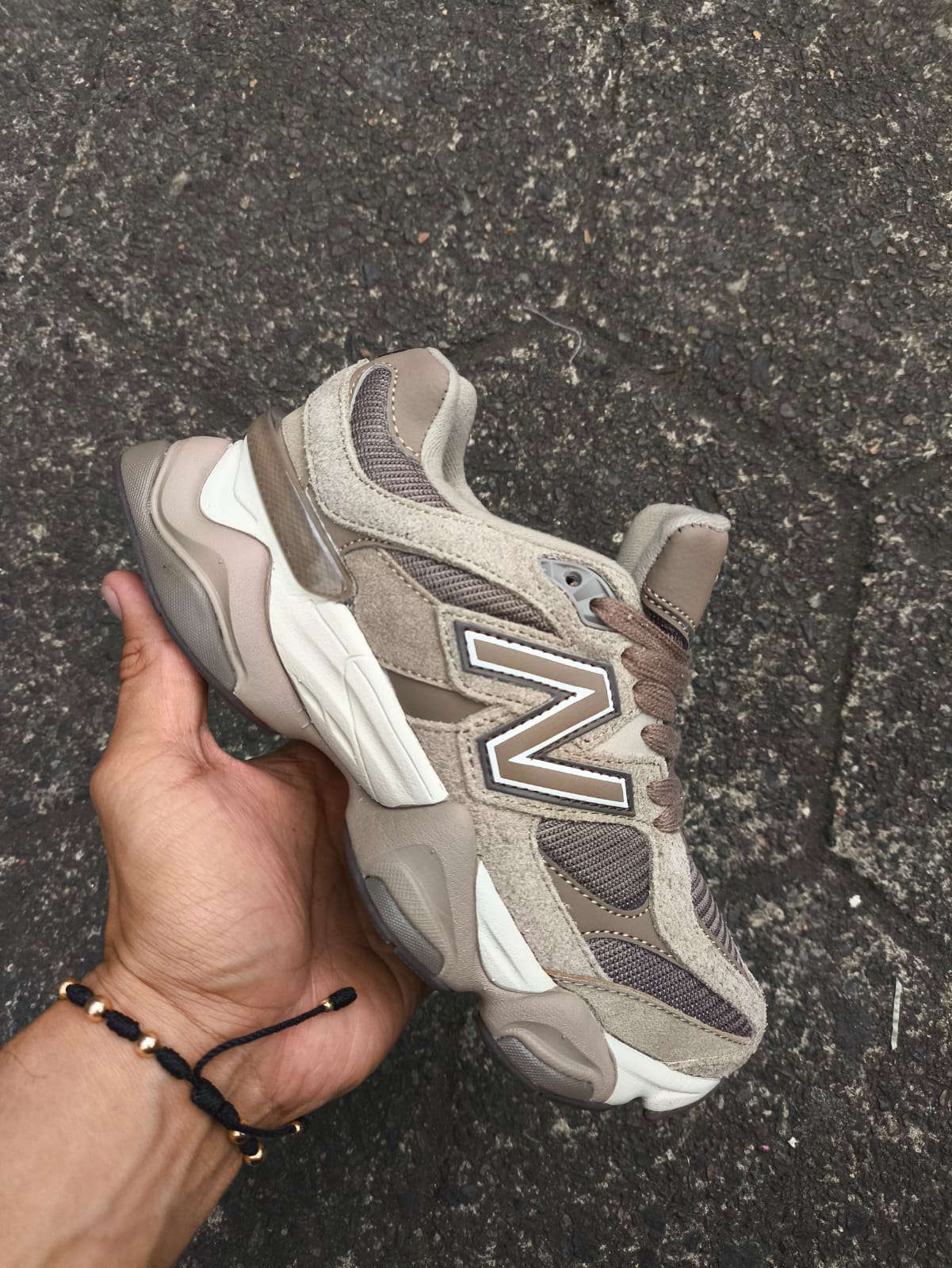 NEW BALANCE  9060
