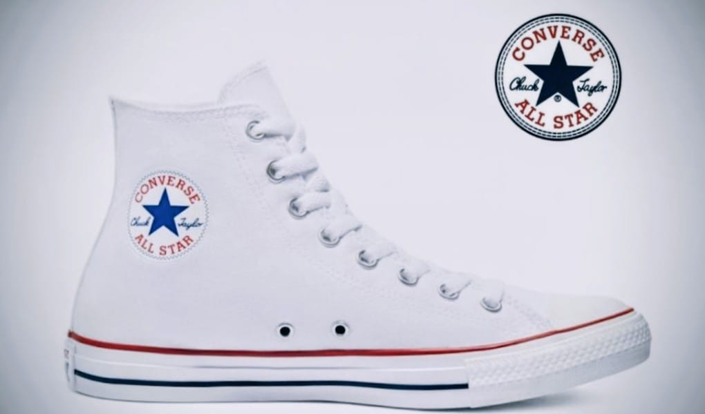 CONVERSE CON BOTA