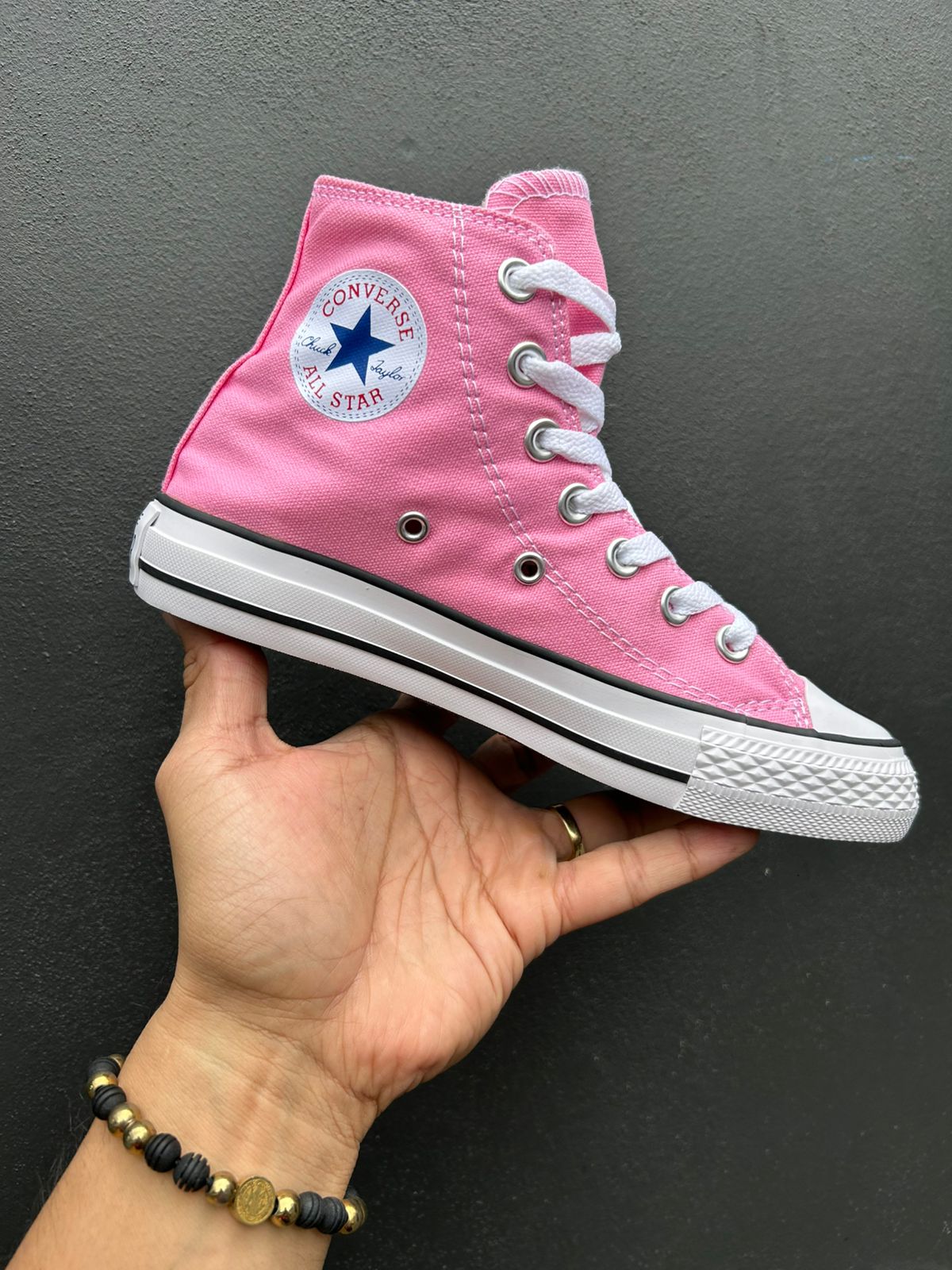 CONVERSE CON BOTA
