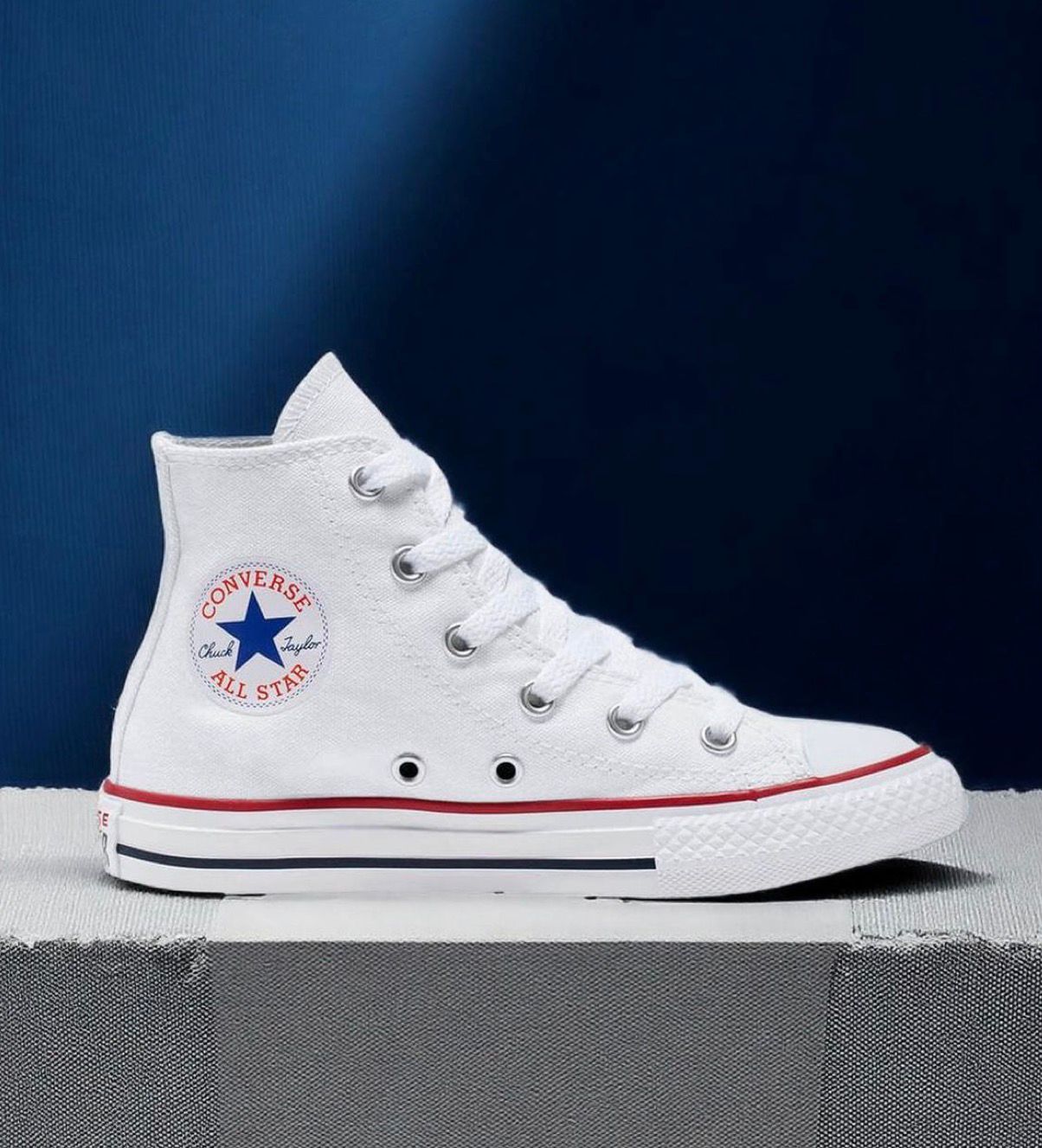 CONVERSE CON BOTA