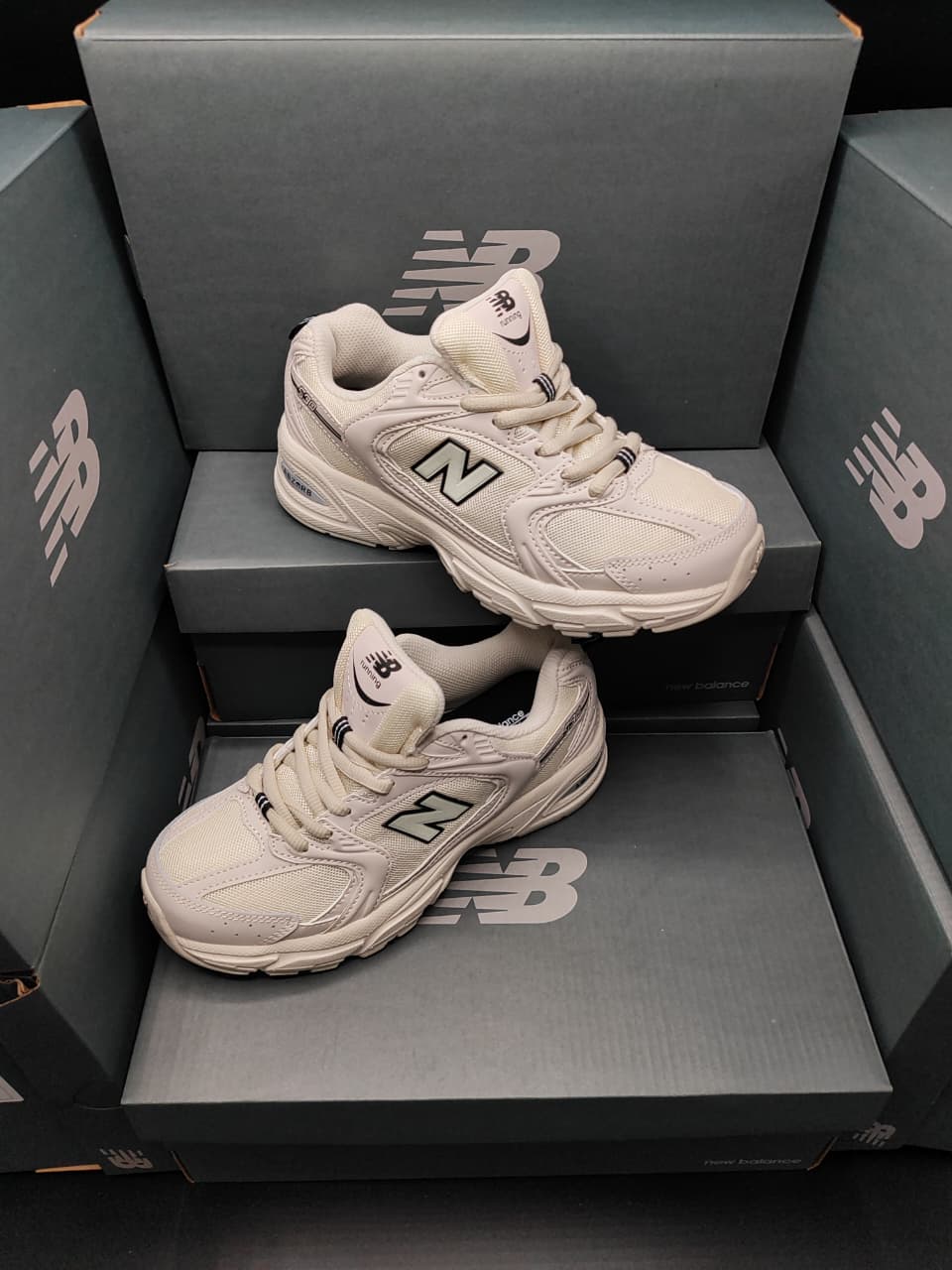 NEW BALANCE 530
