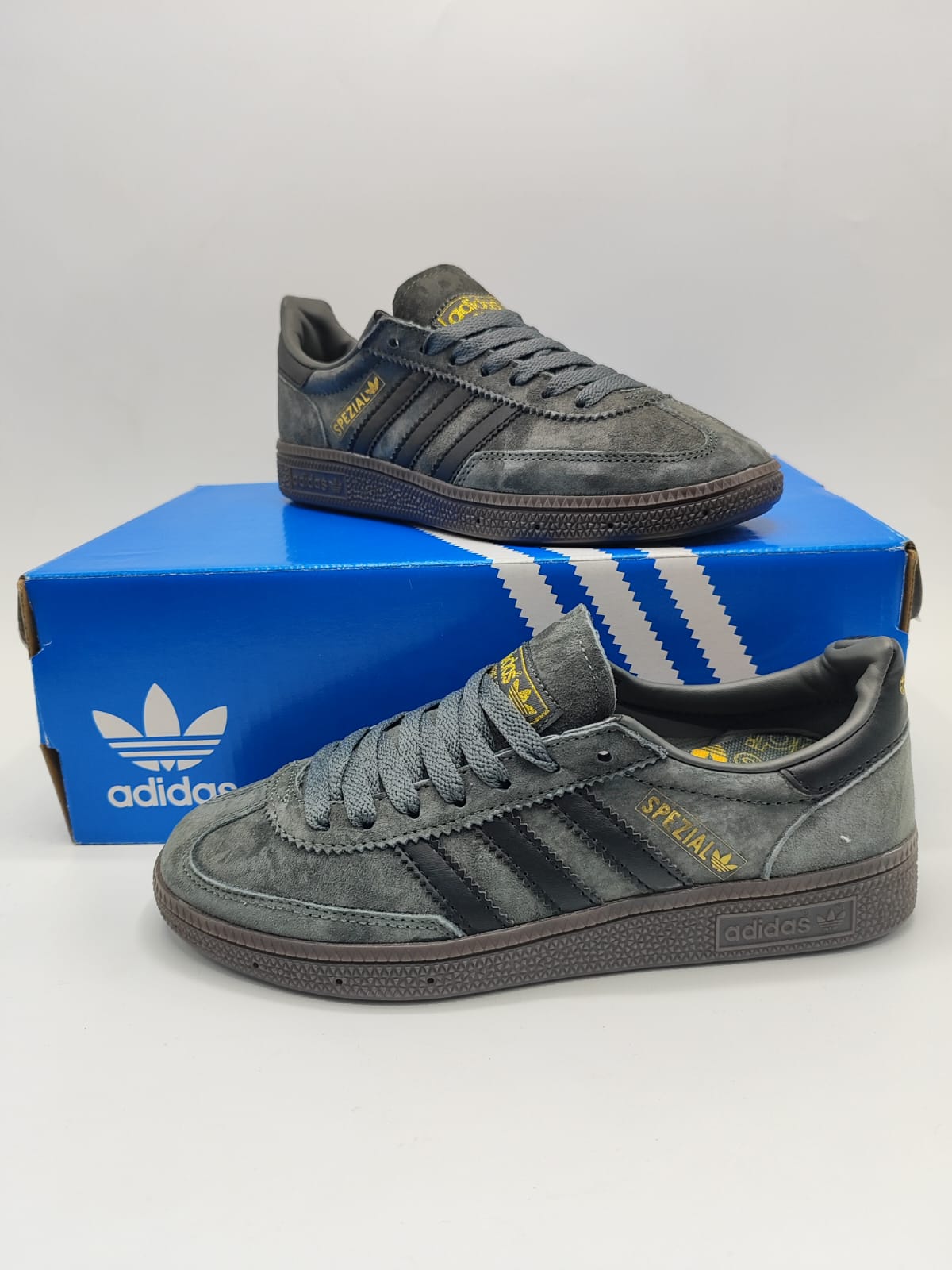 ADIDAS SPEZIAL
