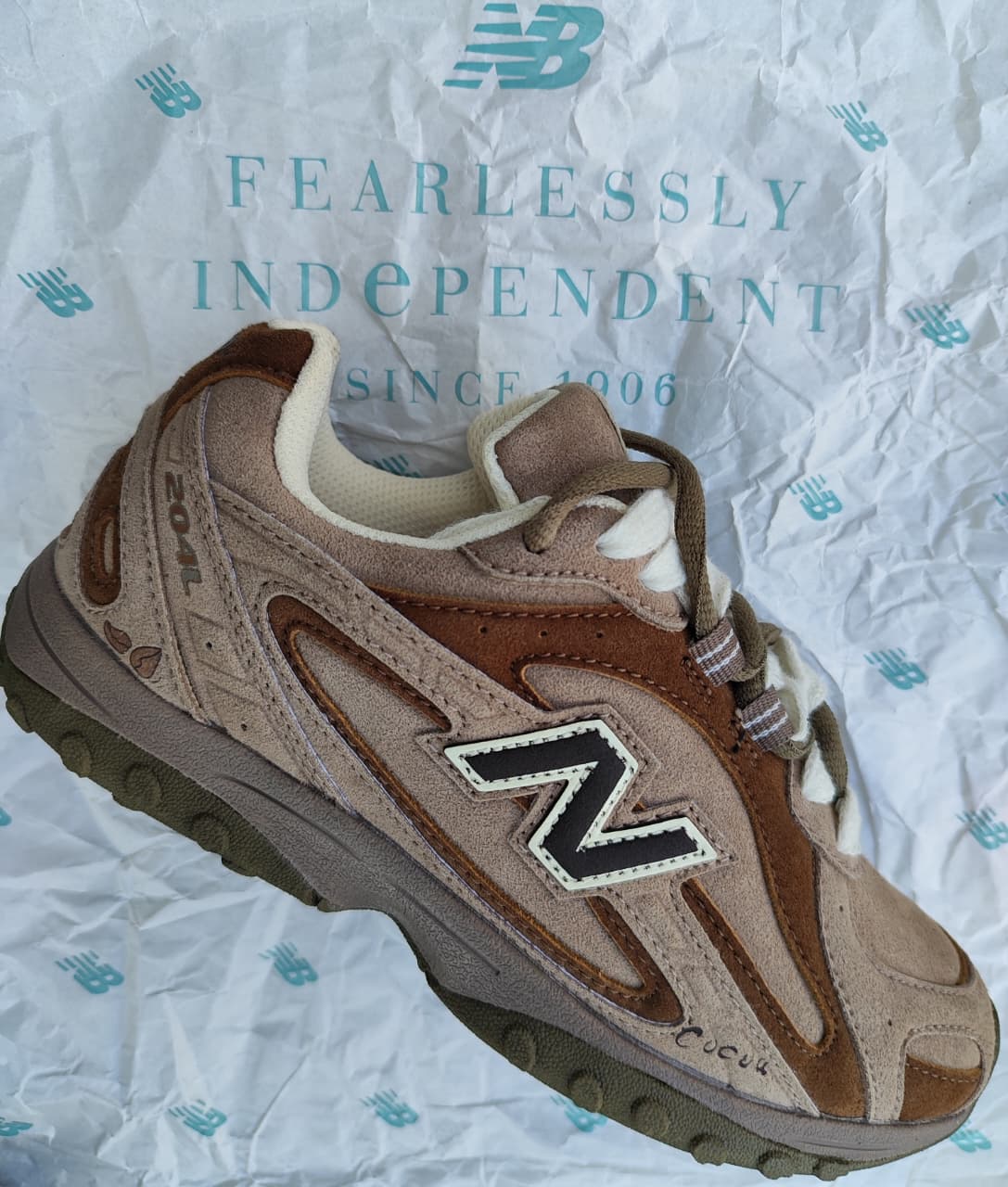 NEW BALANCE 204L