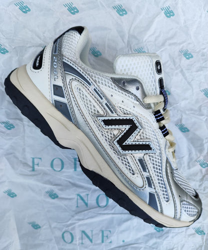 NEW BALANCE 204L