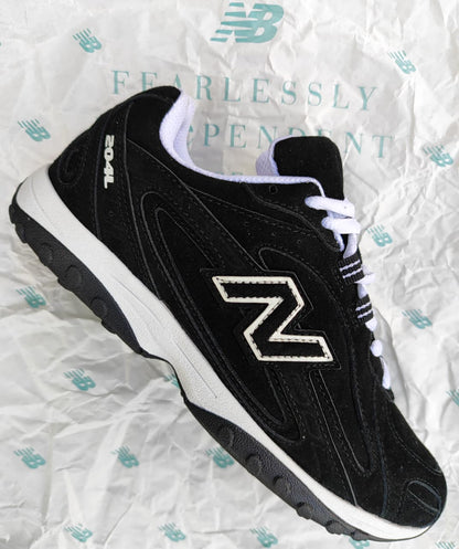 NEW BALANCE 204L